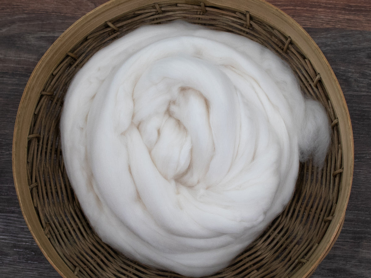 Superfine Merino Wool (4oz) | Combed Top / Roving for Spinning and Felting