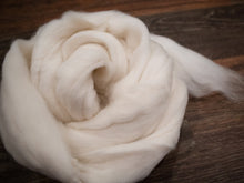 Load image into Gallery viewer, Undyed Merino Wool 21 Micron (4oz) | Combed Top / Roving for Spinning