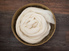 Load image into Gallery viewer, Rambouillet Wool Roving (Combed Top) for Felting or Spinning (4oz)