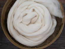 Load image into Gallery viewer, Rambouillet Wool Roving (Combed Top) for Felting or Spinning (4oz)