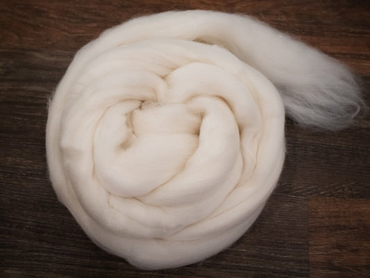 Polwarth Wool Roving (4oz) | Combed Top / Roving for Spinning and Felting