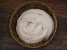 Load image into Gallery viewer, Polwarth Wool Roving (4oz) | Combed Top / Roving for Spinning and Felting