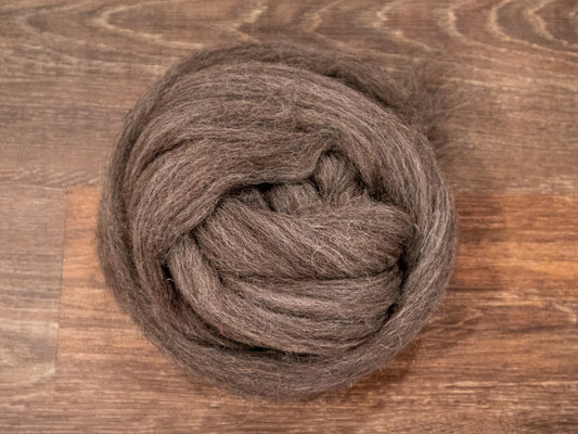 Natural Gray Jacob Wool Fiber - Undyed Roving for Spinning or Felting (4 oz)