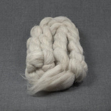 Load image into Gallery viewer, Gray Swaledale Wool Roving (4oz) | Combed Top / Roving for Spinning and Felting