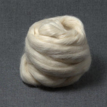 Load image into Gallery viewer, Wensleydale Wool Fiber - Undyed Roving for Spinning or Felting (4 oz)
