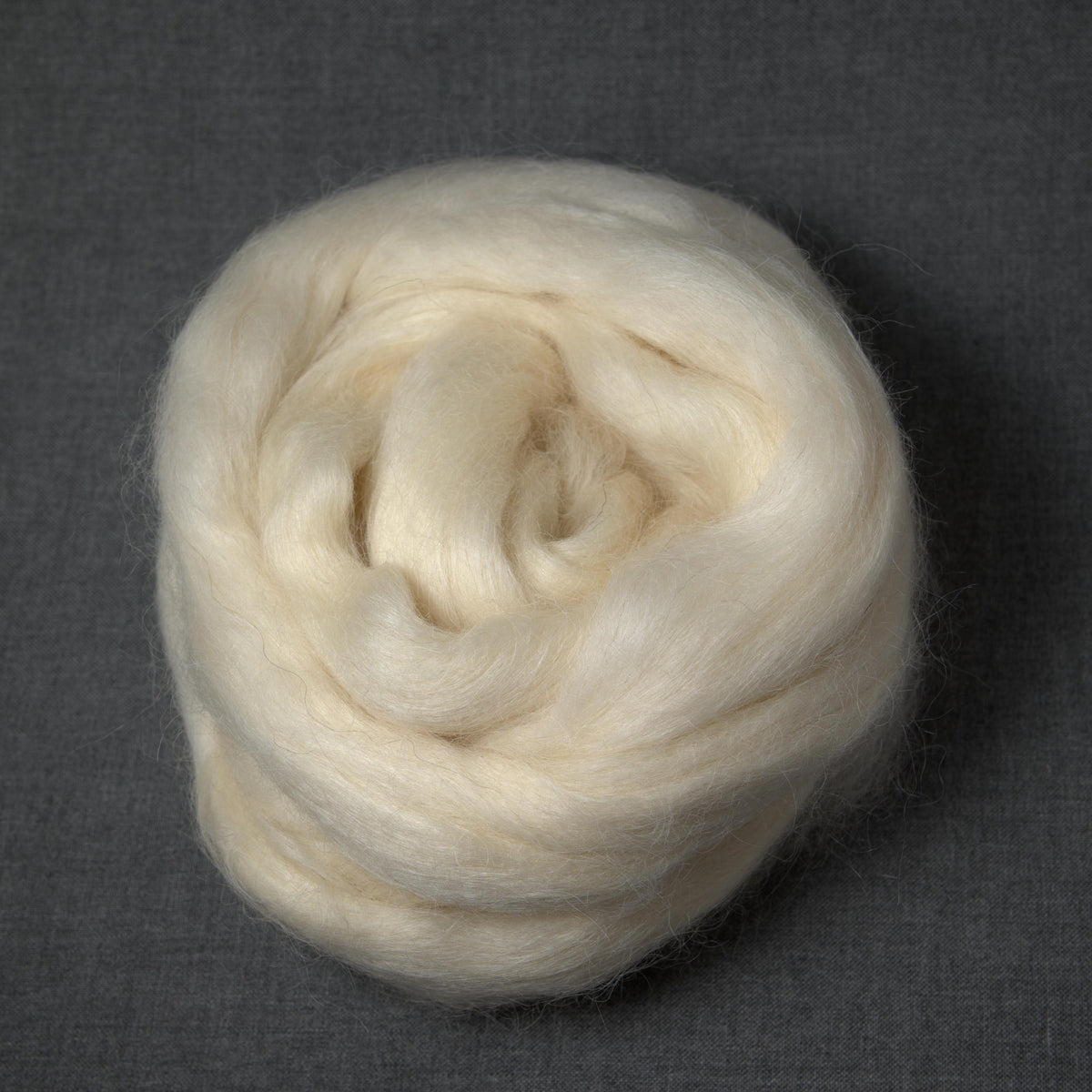 Teeswater Wool - Undyed Roving for Spinning or Felting (4 oz)