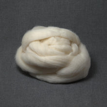 Load image into Gallery viewer, Cheviot Wool Top - Undyed Roving for Spinning (4oz)