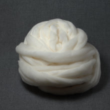 Load image into Gallery viewer, Cormo Pencil Roving - Undyed (4oz) | Wool Top for Spinning