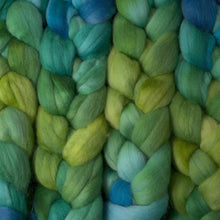 Load image into Gallery viewer, Hand Painted Polwarth Roving (4oz) | Combed Top for Spinning and Felting