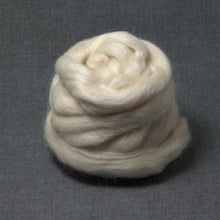 Load image into Gallery viewer, Wensleydale Wool Fiber - Undyed Roving for Spinning or Felting (4 oz)