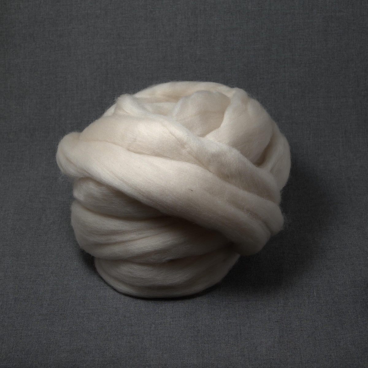 Undyed Cormo Wool Top (4oz) | Combed Top / Roving for Spinning
