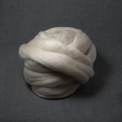 Undyed Cormo Wool Top (4oz) | Combed Top / Roving for Spinning