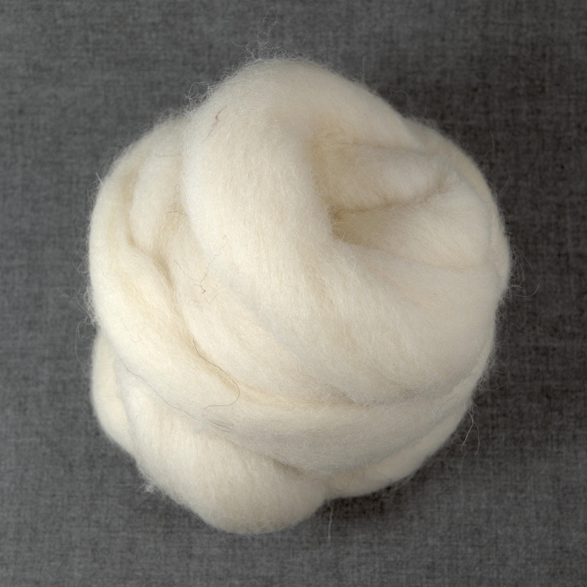 Jacob Wool - Natural White - Undyed (4oz) | Combed Top / Roving for Spinning and Felting