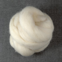Load image into Gallery viewer, Jacob Wool - Natural White - Undyed (4oz) | Combed Top / Roving for Spinning and Felting