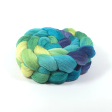 Load image into Gallery viewer, Hand Painted Polwarth Roving (4oz) | Combed Top for Spinning and Felting
