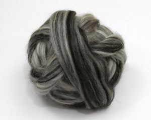 Icelandic Wool - Natural Humbug (8 oz) 